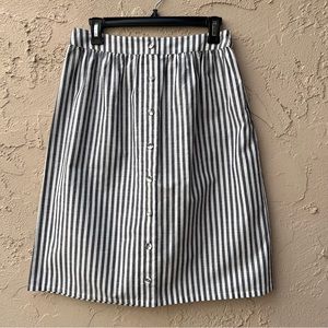 Downeast skirt - stripe with buttons.